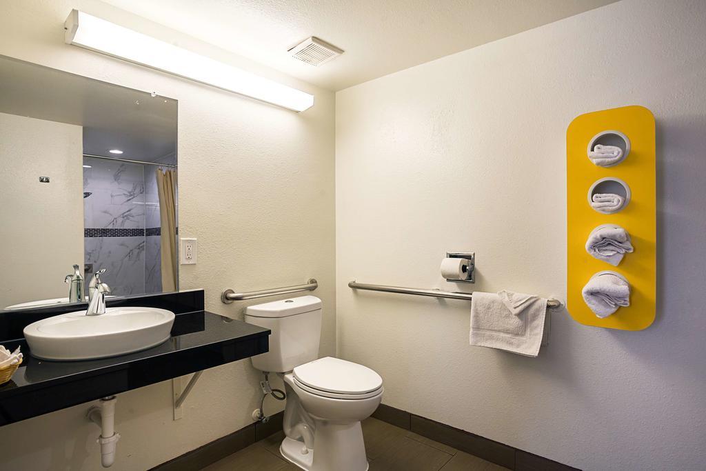 Motel 6-Ventura, Ca - Downtown Zewnętrze zdjęcie